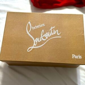 Christian Louboutin
Christian Louboutin Black Patent Leather You Pumps Size 41.5